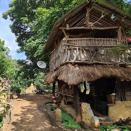 Humbhaha Jungle Yala Nature Eco Resort Kataragama Kültér fotó