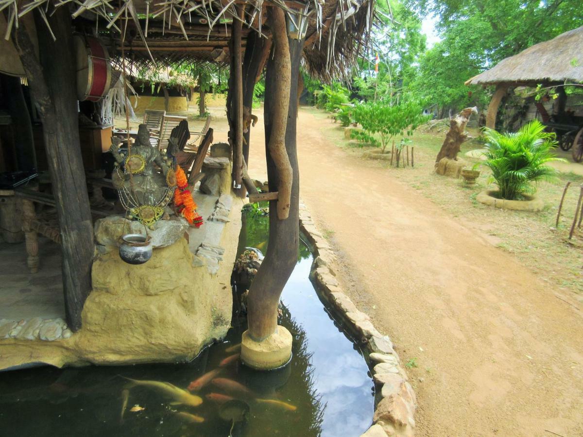 Humbhaha Jungle Yala Nature Eco Resort Kataragama Kültér fotó